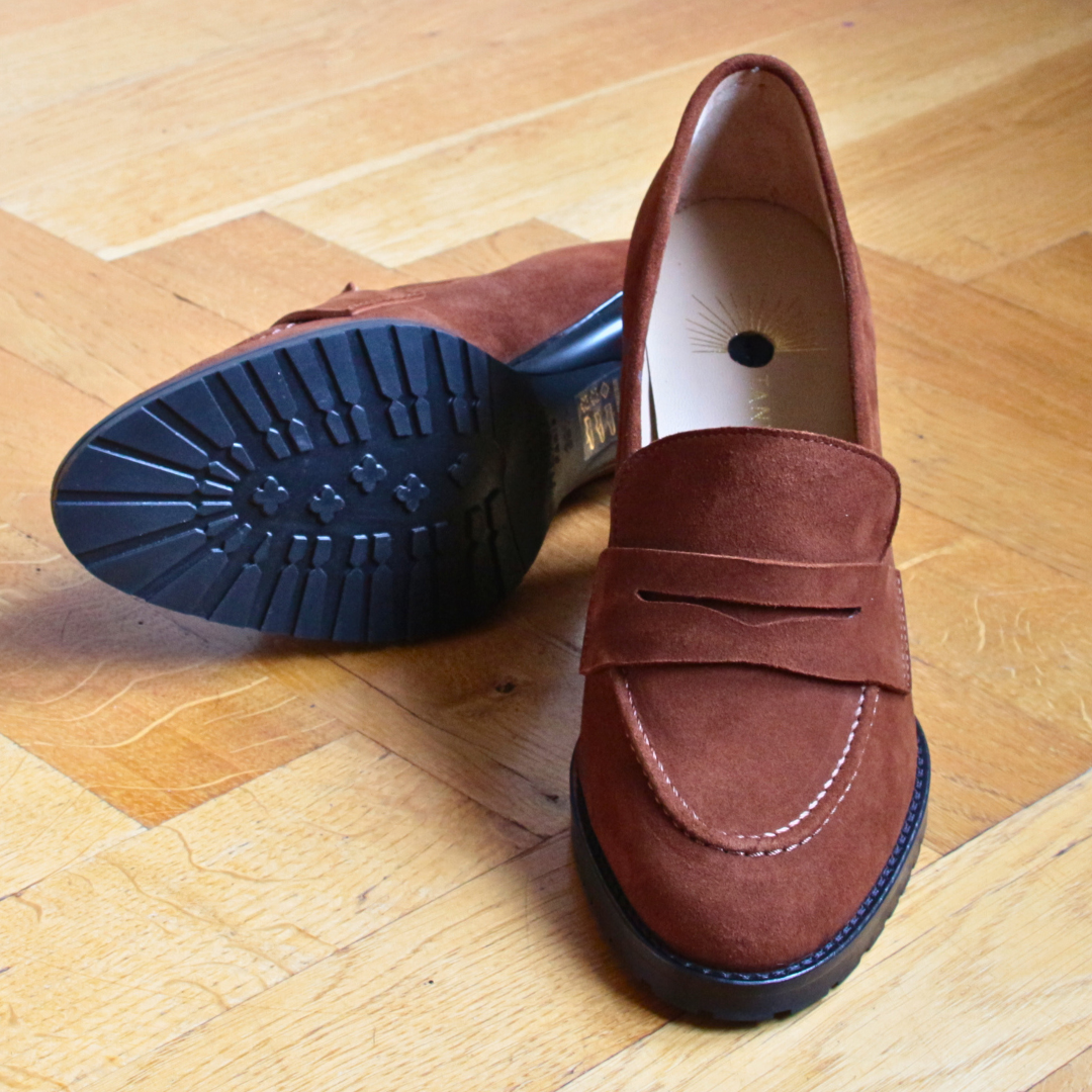 Emma Velvet Brown Loafer