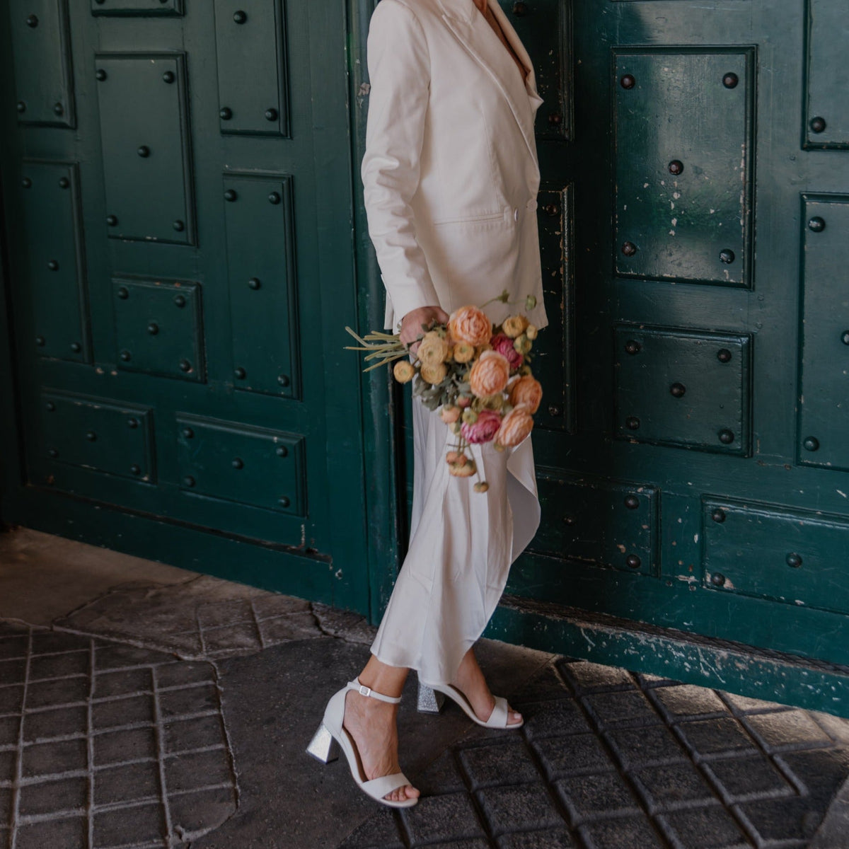 sandale blanche à talon amovible