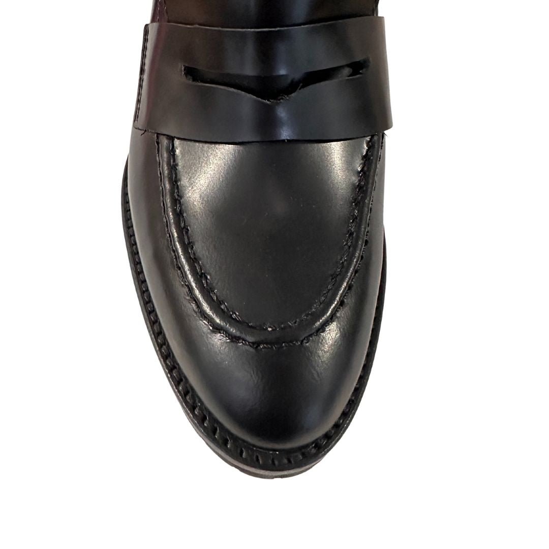 Chapeau haut de forme en soie Henry Heath Ltd, dans sa boîte Chapeau haut de forme en soie Henry Heath Ltd, dans sa boîte