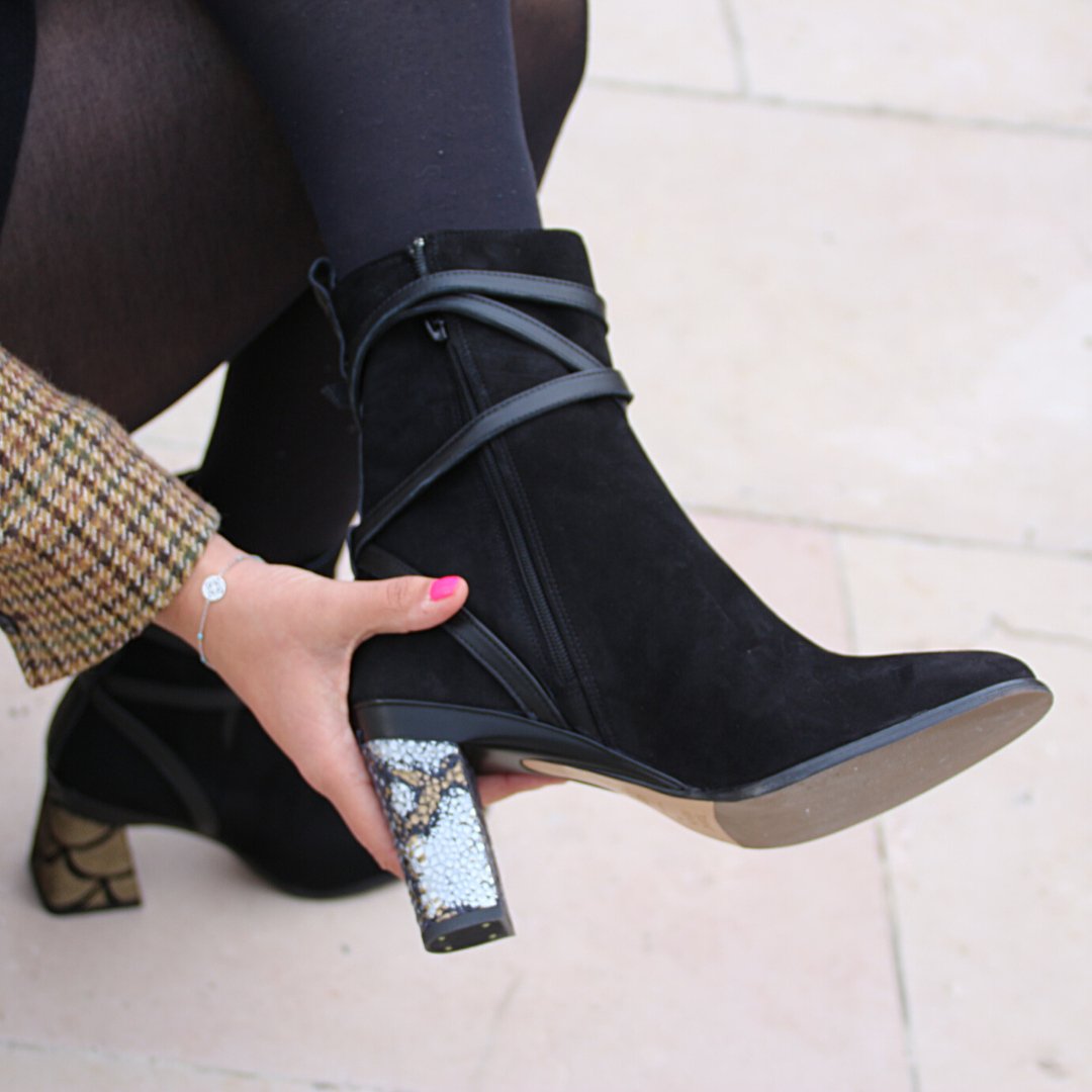 Mi-botte en velours noir avec talon changeable